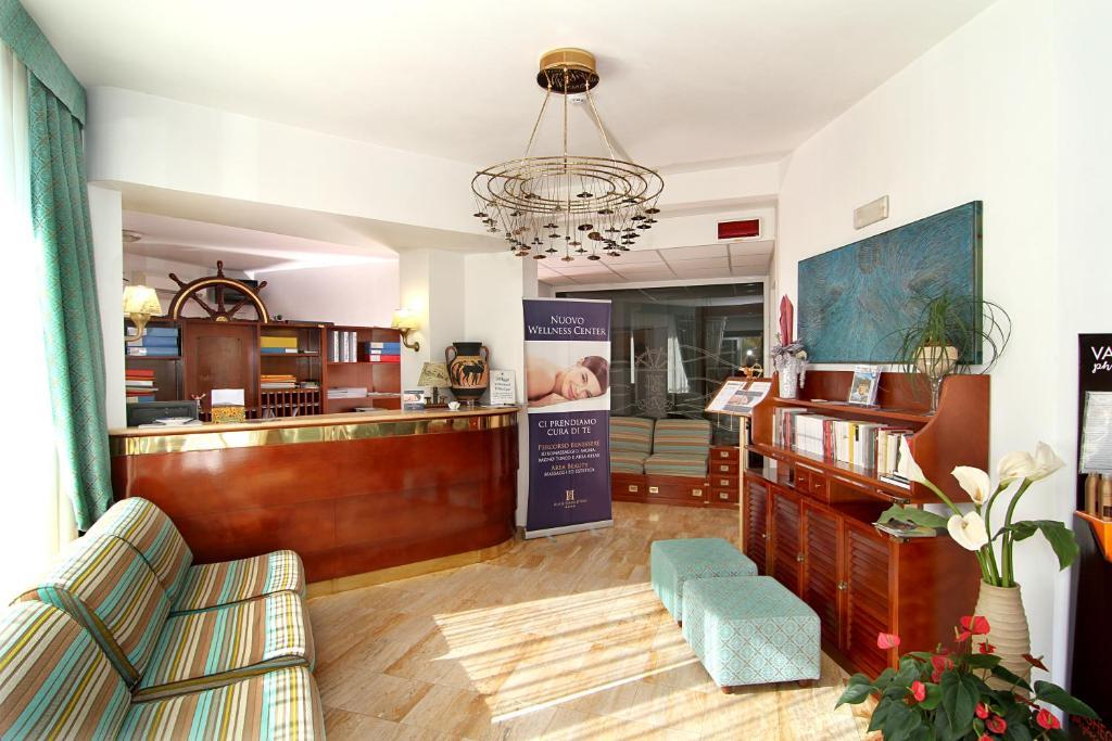 Hotel Sabbia D'Oro Σαν Βιντσέντσο Εξωτερικό φωτογραφία